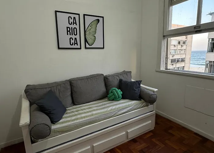 Apartamento C/Vista P O Mar No Leme